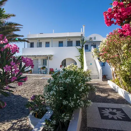 Lägenhetshotell Thira's Dolphin 3*