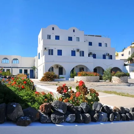 Thira's Dolphin Lägenhetshotell 3*